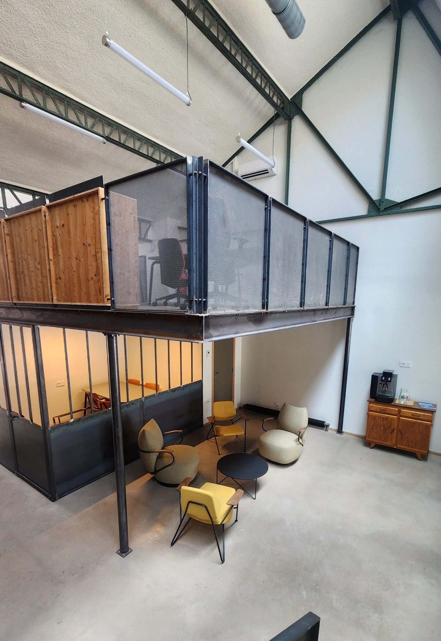 20250606_151243 mezzanine