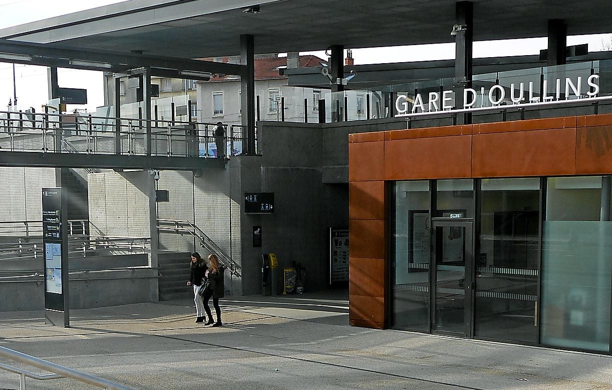 Coworking Saint-Genis-Laval – espace NOO à Oullins, proche du métro ligne B