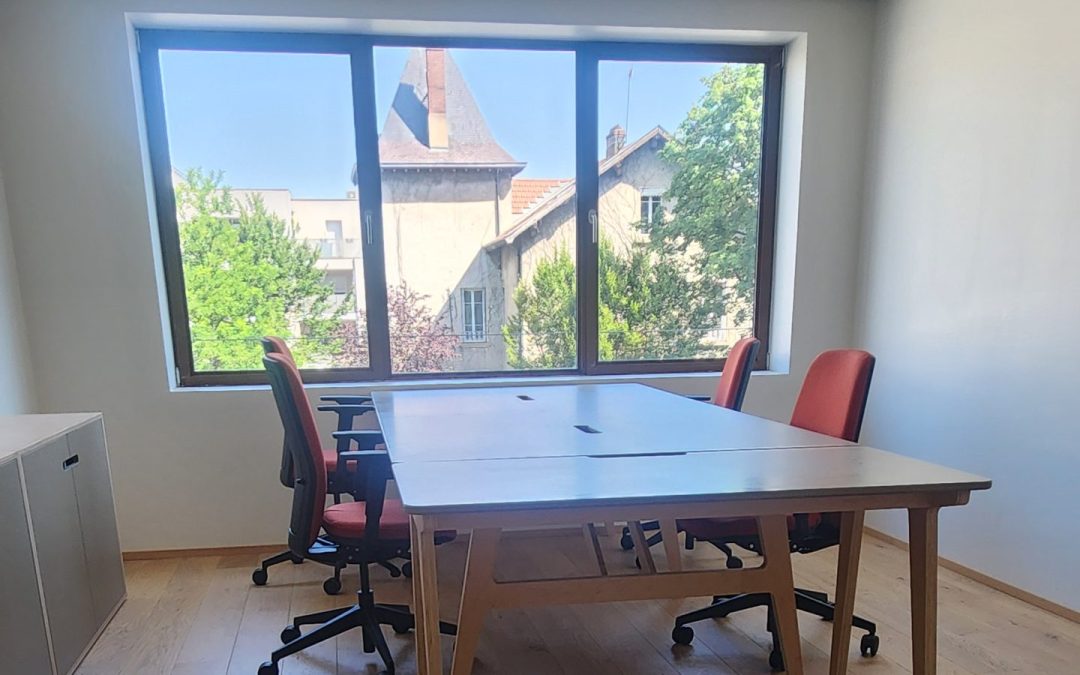 Location de bureau meublé à Irigny : NOO, votre bureau à 100m de la gare